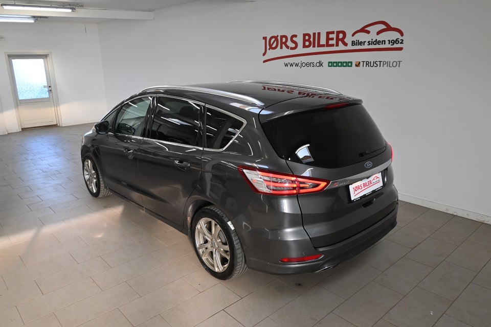Ford S-MAX 2,0 TDCi 180 Titanium aut. 5d