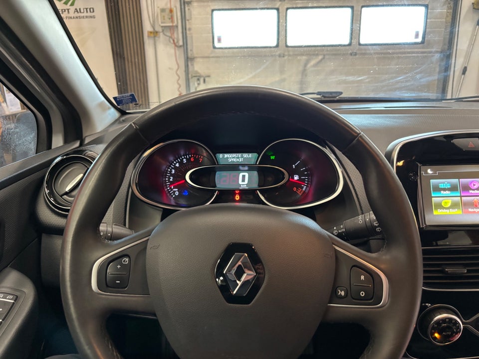 Renault Clio IV 0,9 TCe 90 Zen Sport Tourer 5d