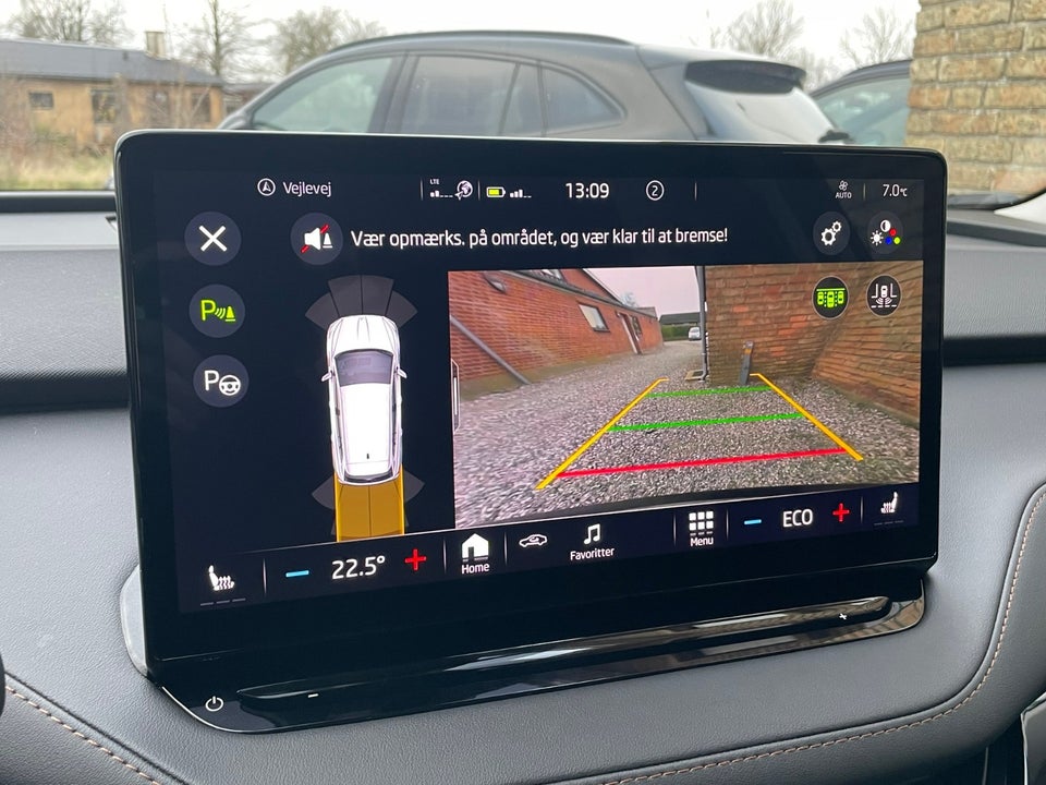 Skoda Enyaq 80 iV Suite 5d