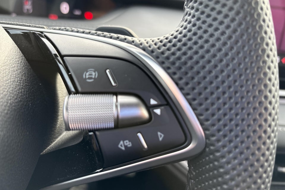 Skoda Elroq 60 iV Sportline Maxx 5d