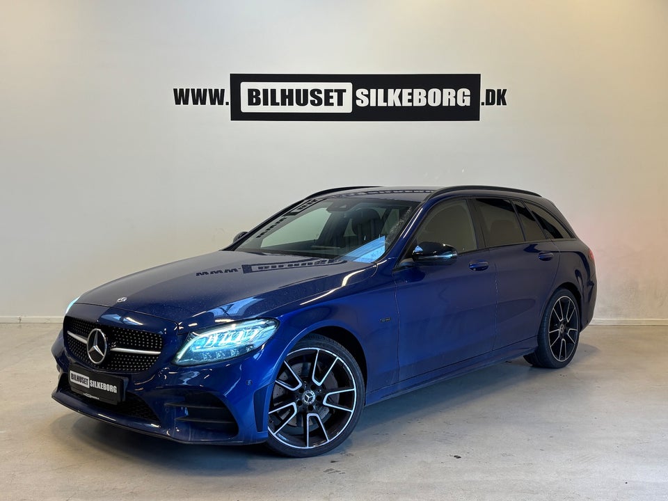 Mercedes C300 de 2,0 AMG Line stc. aut. 5d