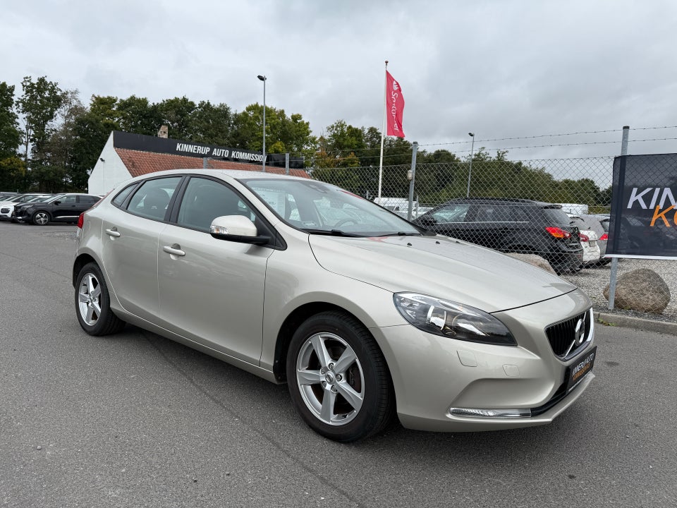 Volvo V40 2,0 D2 120 Kinetic Eco 5d