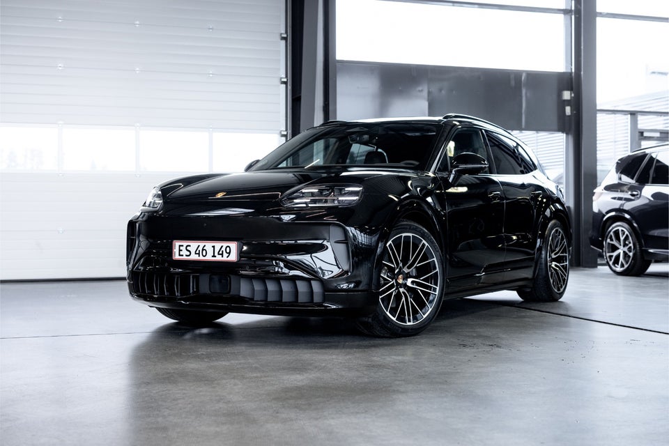 Porsche Cayenne Electric 5d