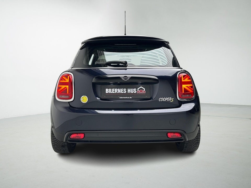 MINI Cooper SE Maximise 3d