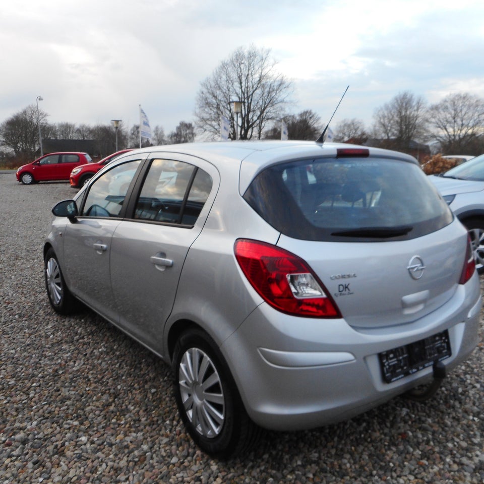 Opel Corsa 1,2 16V Cool 5d
