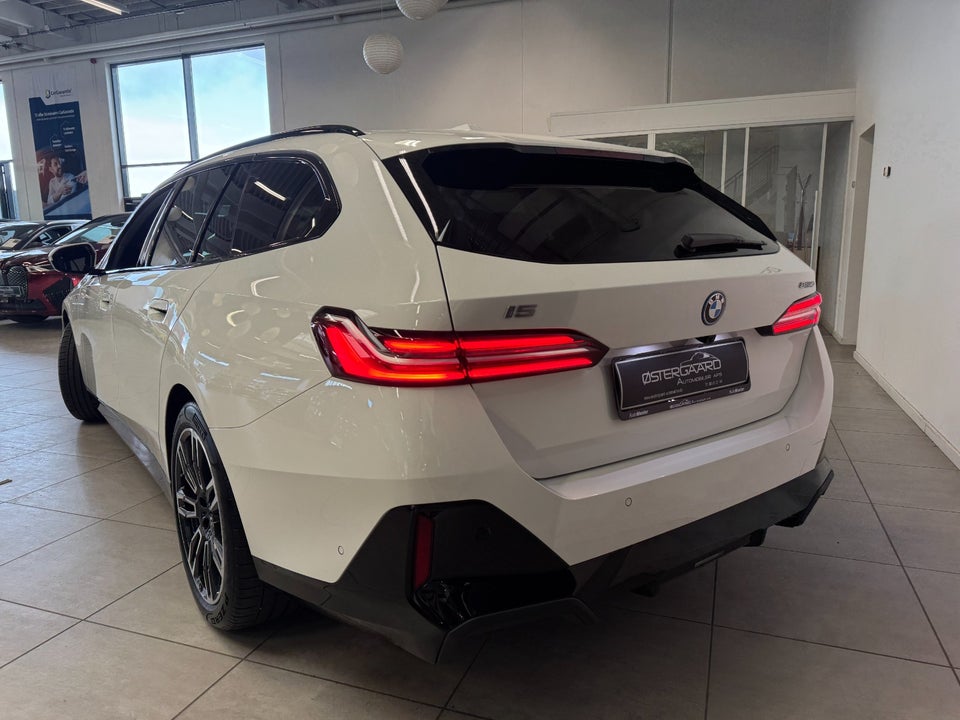 BMW i5 eDrive40 Touring M-Sport 5d