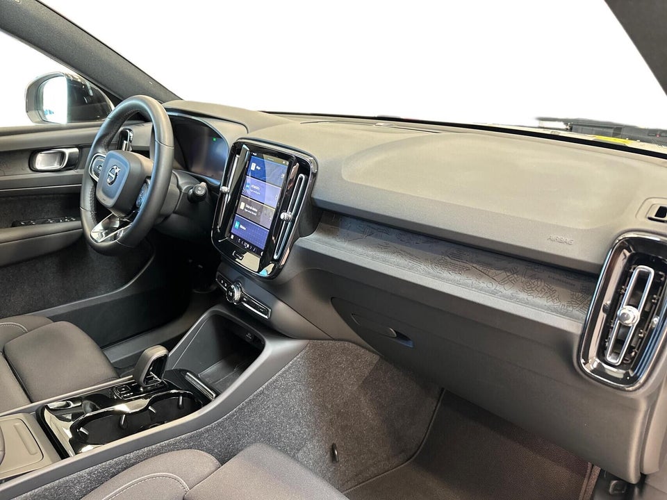 Volvo XC40 ReCharge Extended Range Core 5d