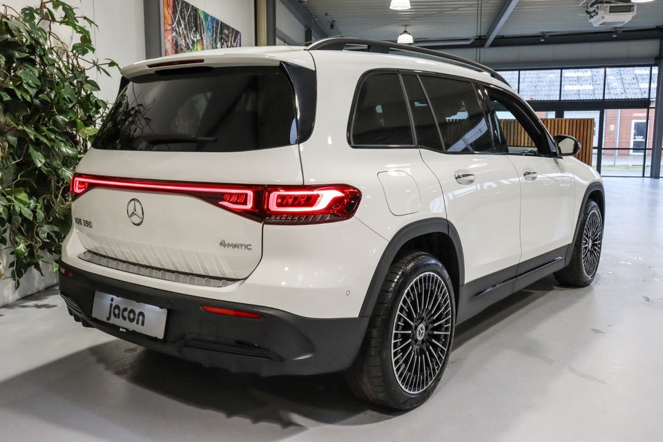 Mercedes EQB350 AMG Line 4Matic 5d