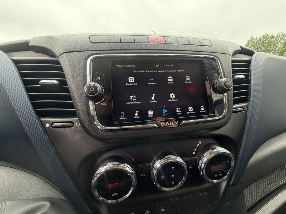Iveco Daily 2,3 35S16 16m³ Van AG8