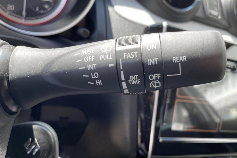 Suzuki Swift 1,2 Dualjet mHybrid Action 5d