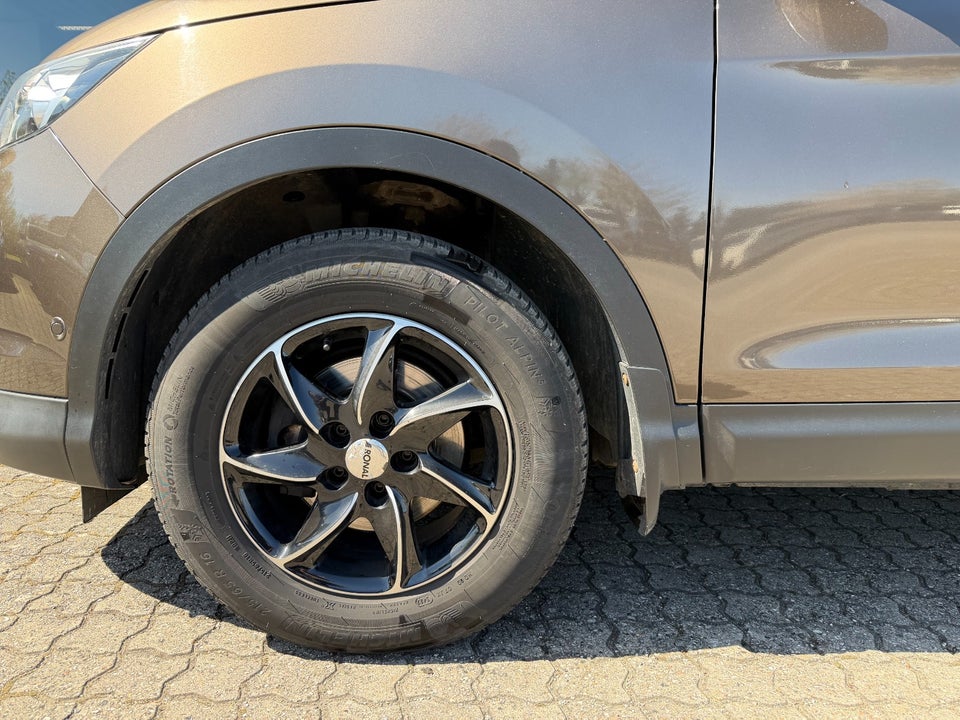 Nissan Qashqai 1,2 Dig-T 115 N-Connecta 5d