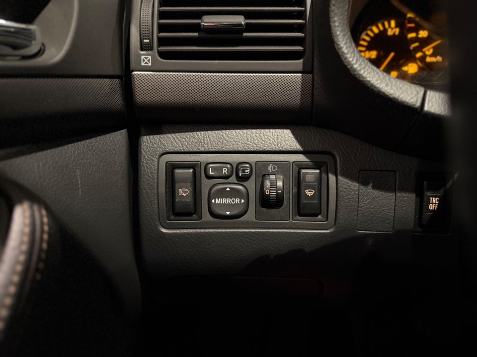 Toyota Avensis 1,8 VVT-i Sol 5d