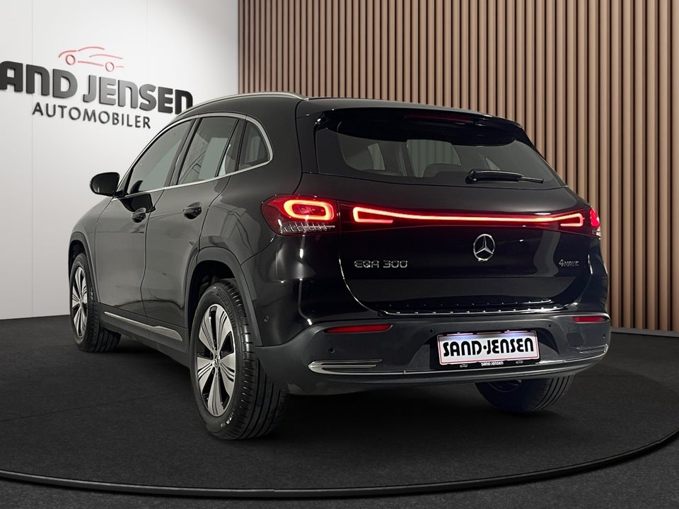 Mercedes EQA300 Progressive 4Matic 5d