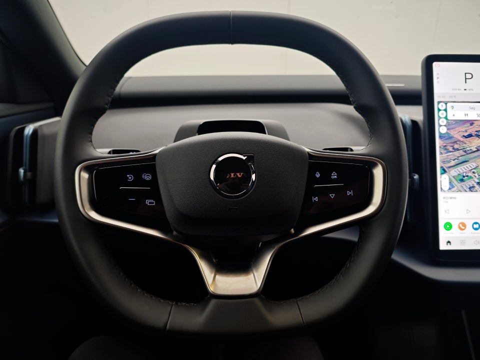 Volvo EX30 Standard Range Plus 5d