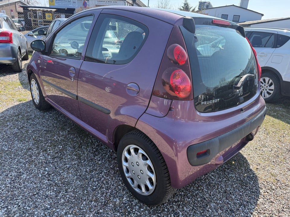 Peugeot 107 1,0 Active 5d