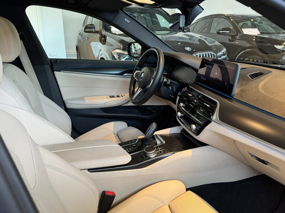 BMW 545e 3,0 M-Sport xDrive aut. 4d