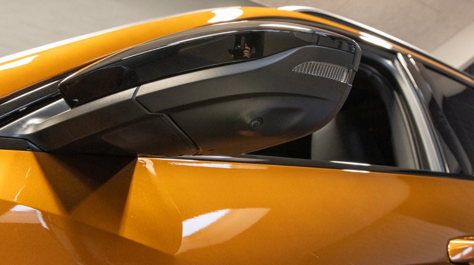 Audi e-tron 55 S-line quattro 5d