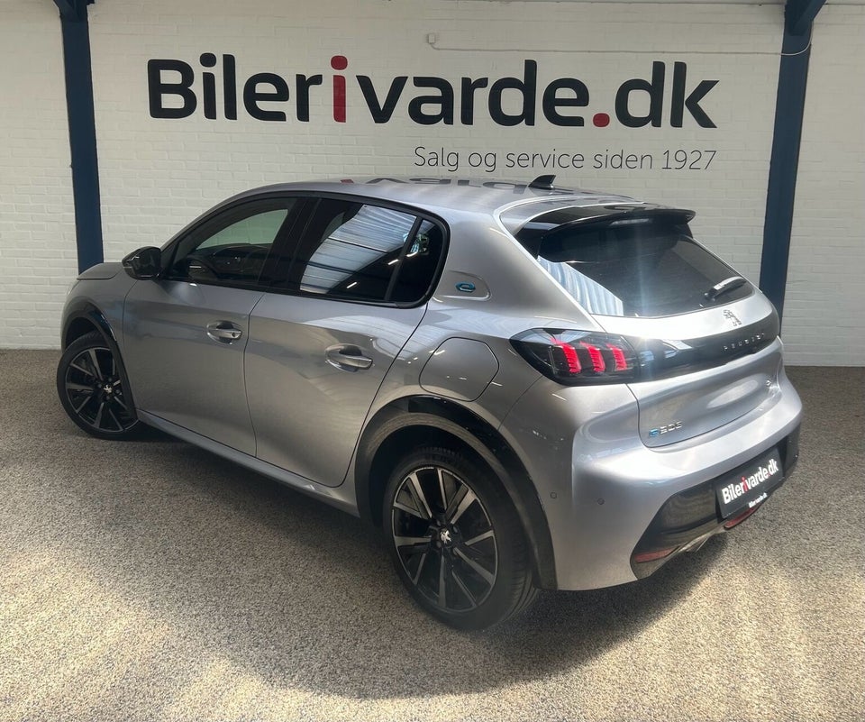 Peugeot e-208 50 GT 5d