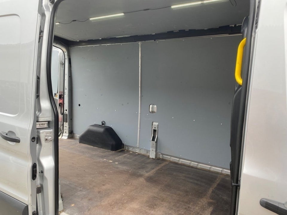 Ford Transit 350 L2 Van 2,2 TDCi 155 Trend H2 FWD