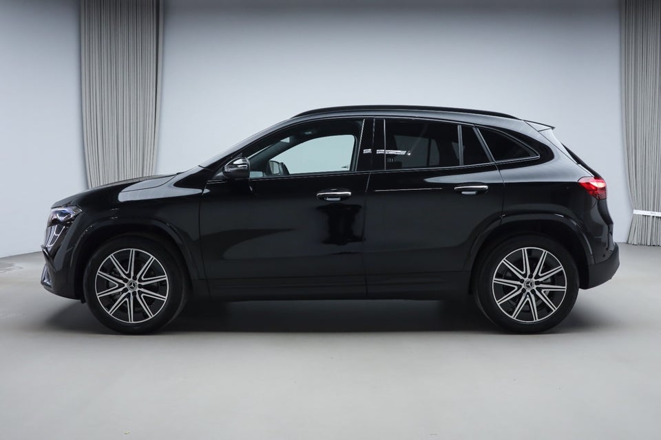 Mercedes EQA350 AMG Advance Plus 4Matic 5d