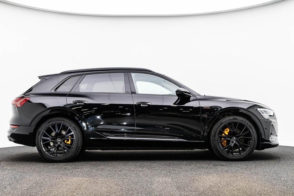 Audi e-tron 55 Black Edition S-line quattro 5d