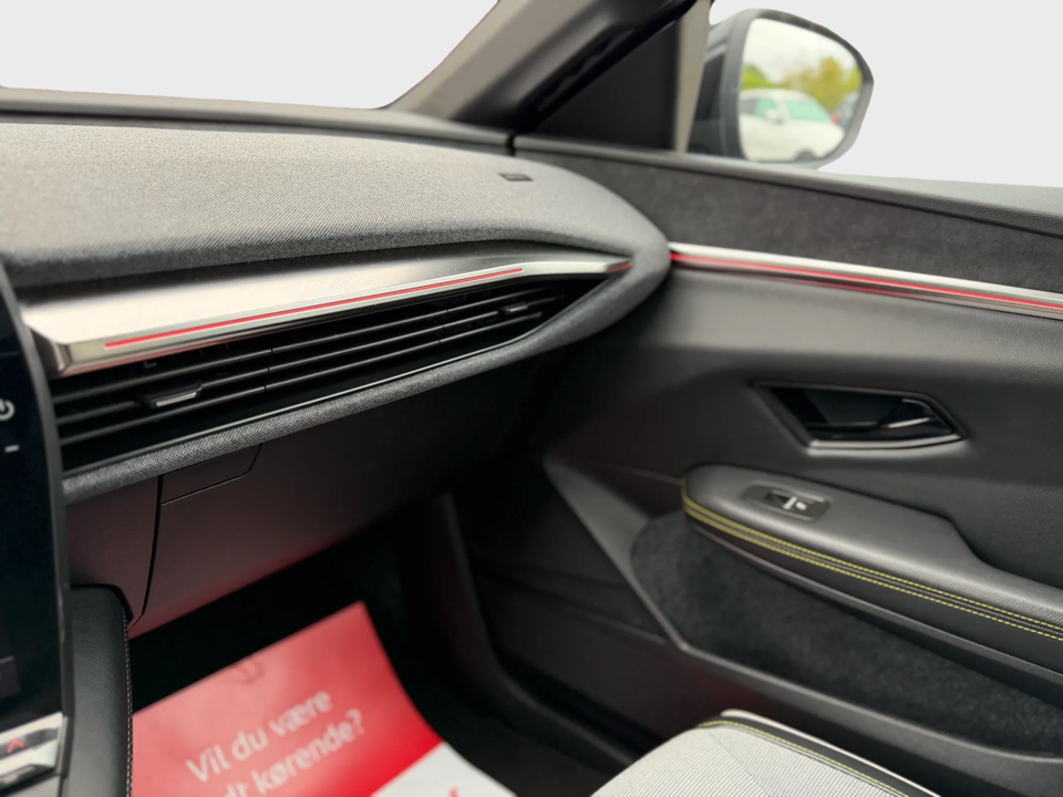 Renault Megane E-Tech 60 Techno 5d