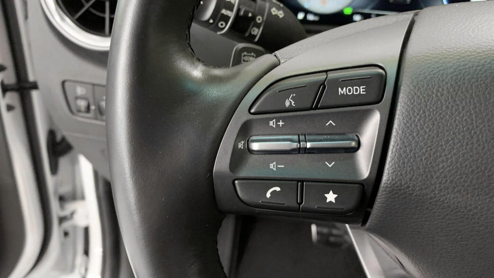 Hyundai Kona 39 EV Select 5d