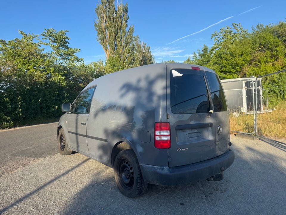 VW Caddy 1,6 TDi 75 Trendline BMT Van 4d