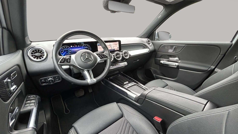 Mercedes EQB300 Progressive Advance Plus 4Matic 5d