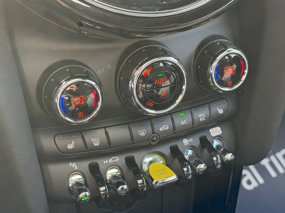 MINI Cooper SE Maximise 3d