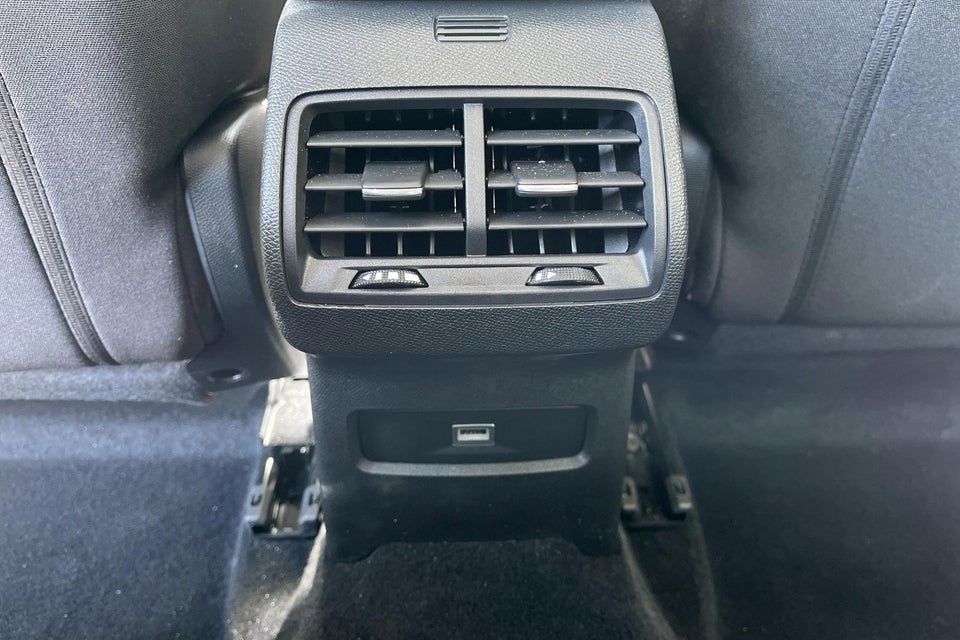 Citroën ë-C4 X 54 Plus 4d