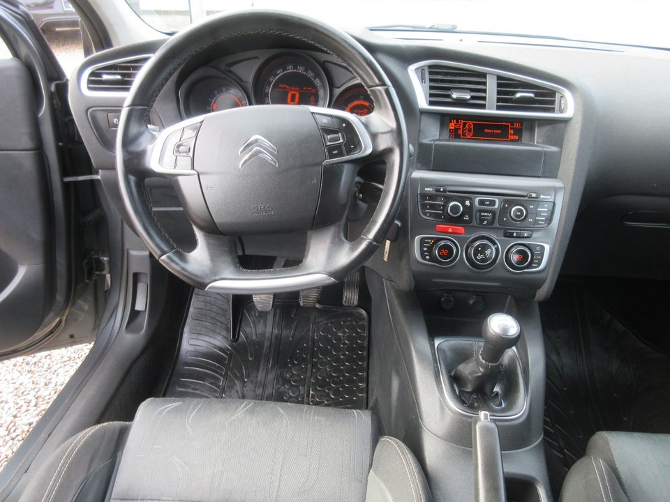 Citroën C4 1,6 HDi 90 Seduction 5d