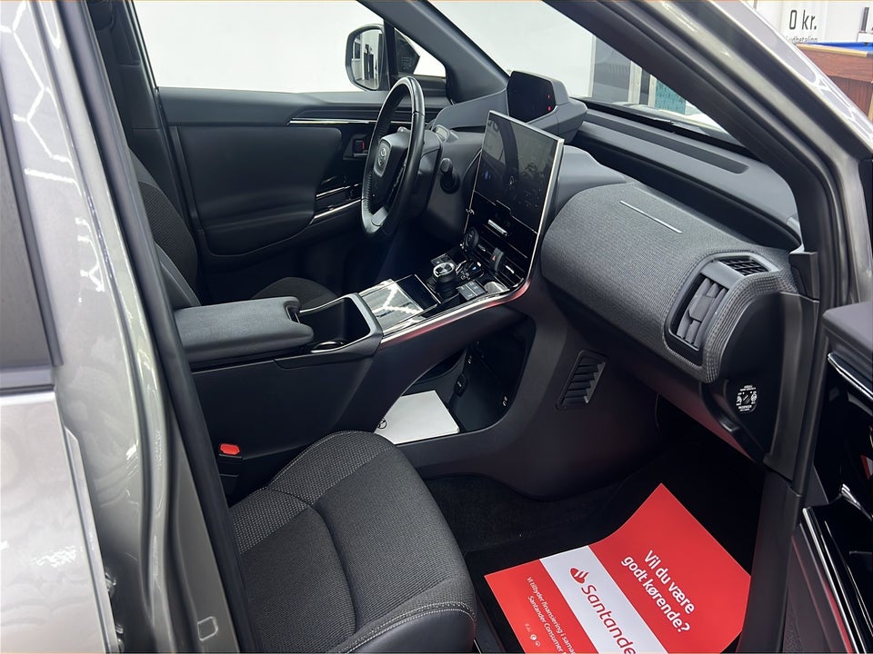 Toyota bZ4X Active 5d