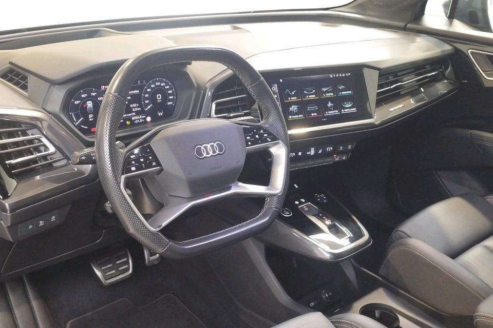 Audi Q4 e-tron 50 edition one quattro 5d