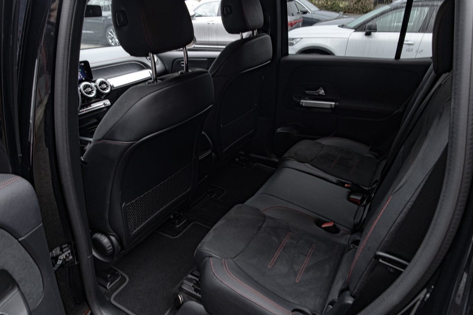 Mercedes EQB250+ AMG Line 7prs 5d