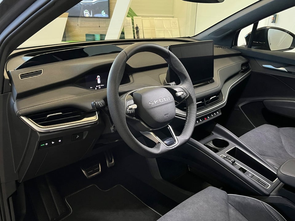 Skoda Enyaq 85 iV Sportline Advanced 5d