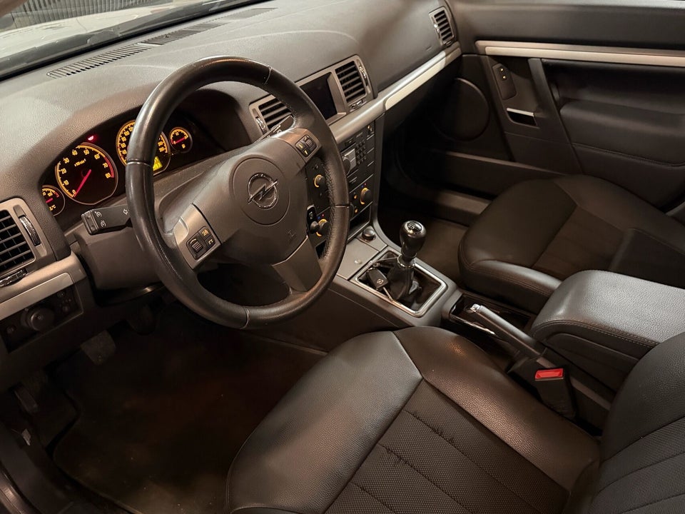 Opel Vectra 2,0 Turbo Elegance 5d