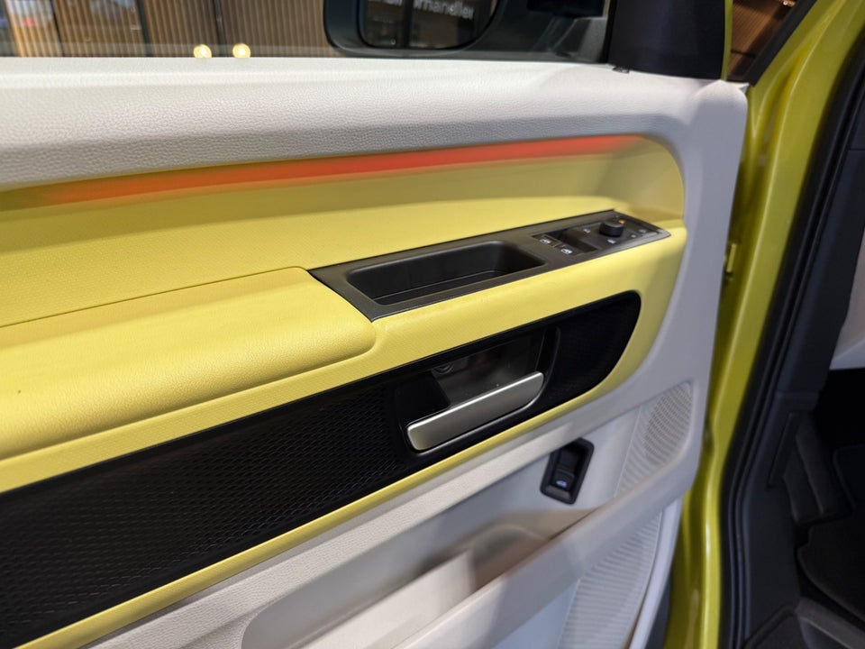 VW ID.Buzz 77 Style SWB 5d