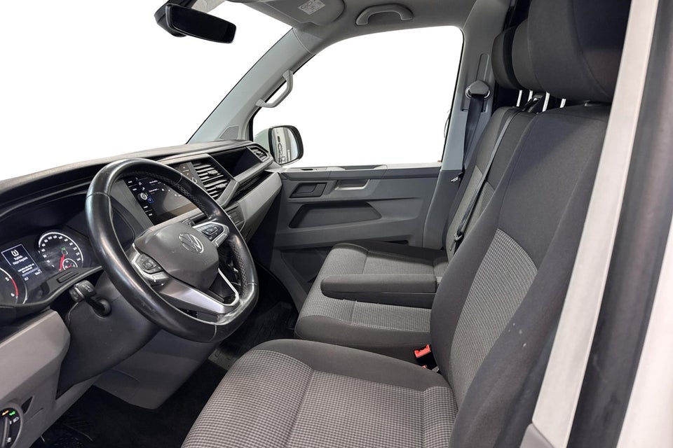 VW Transporter 2,0 TDi 150 Kassevogn DSG lang