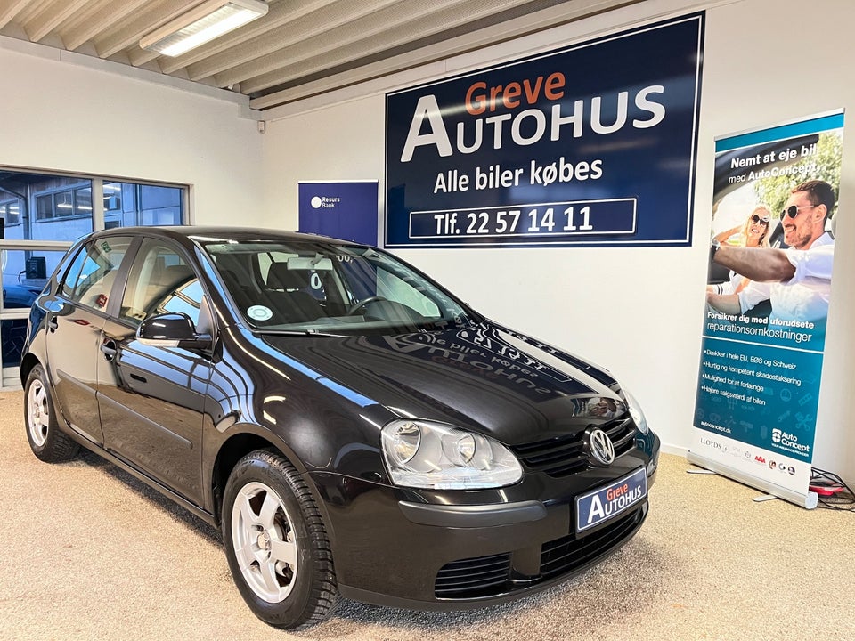 VW Golf V 1,6 FSi Trendline 5d