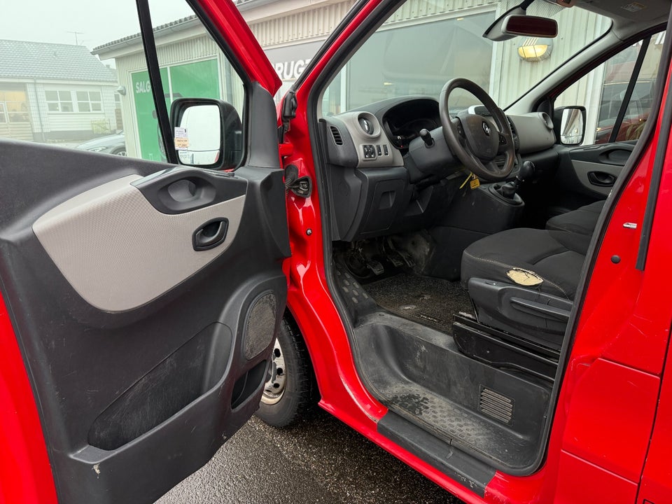 Renault Trafic T29 1,6 dCi 120 L2H1