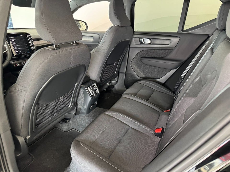 Volvo XC40 P6 ReCharge Core 5d