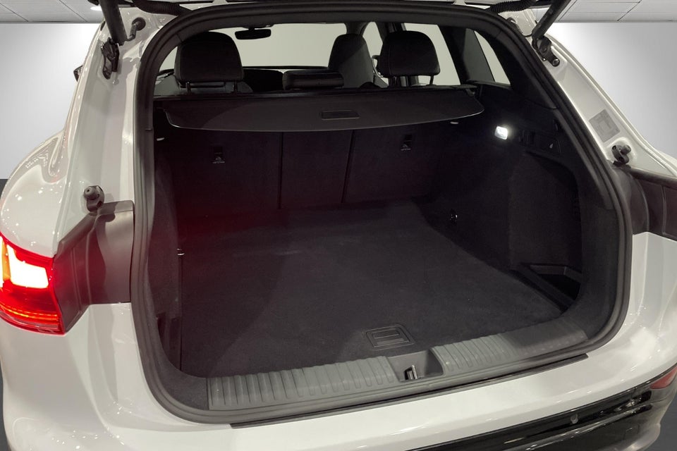 Audi Q6 e-tron Progress plus performance 5d