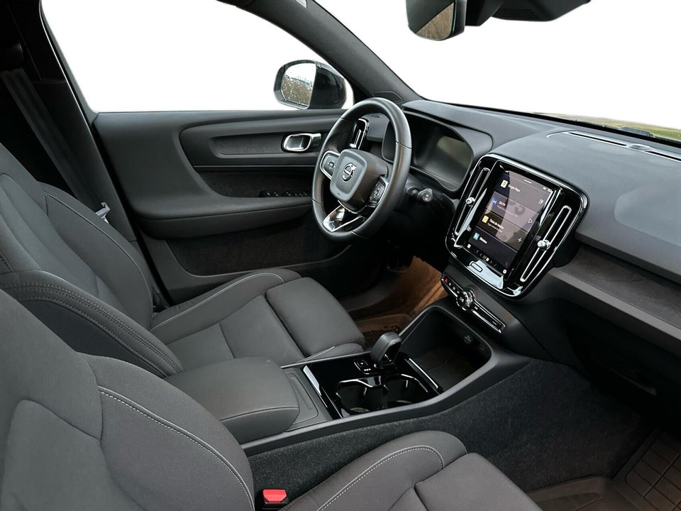 Volvo XC40 ReCharge Twin Plus 5d