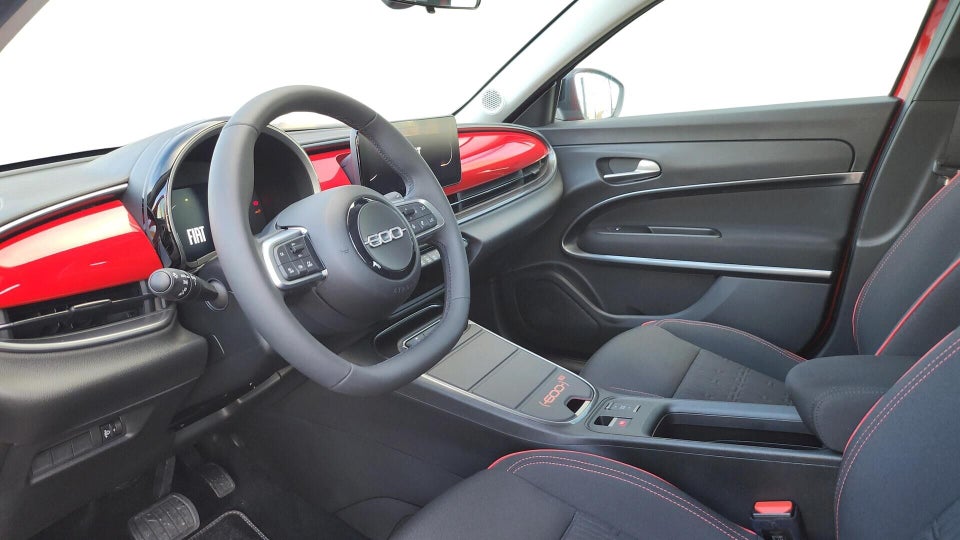 Fiat 600e 54 (RED) 5d