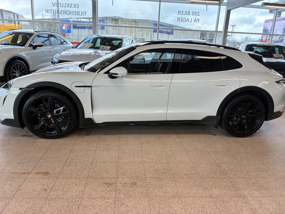 Porsche Taycan 4S Performance+ Cross Turismo 5d