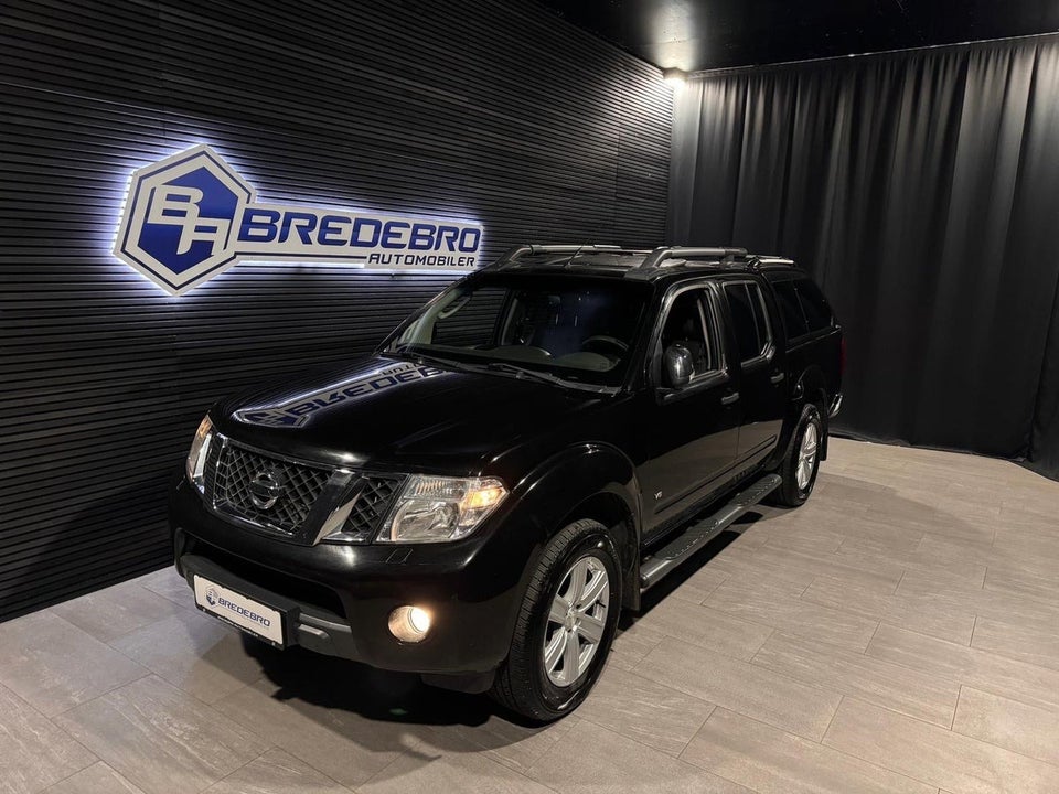 Nissan Navara 3,0 dCi 231 Db.Kab LE aut. 4d