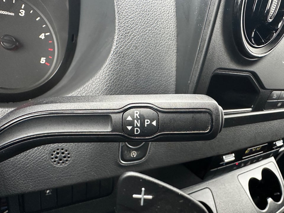 Mercedes Sprinter 317 2,0 CDi A2 Kassevogn aut. RWD