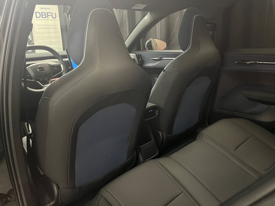 Volvo EX30 Twin Performance Ultra 5d