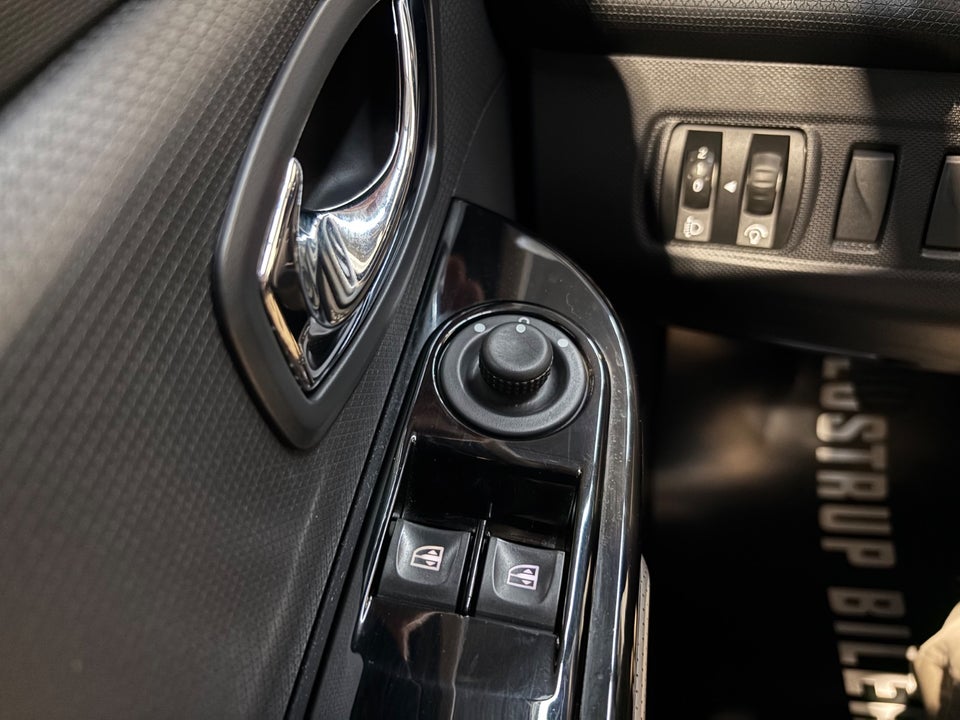 Renault Clio IV 1,5 dCi 75 Authentique Sport Tourer 5d